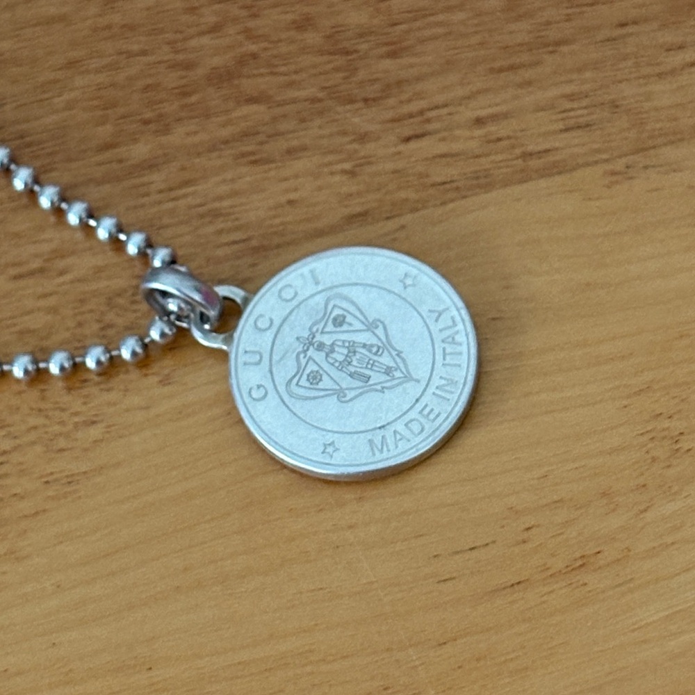 Gucci Crest Coin Sterling Silver Necklace Pendant Ball chain 20" VGUC - Picture 12 of 14